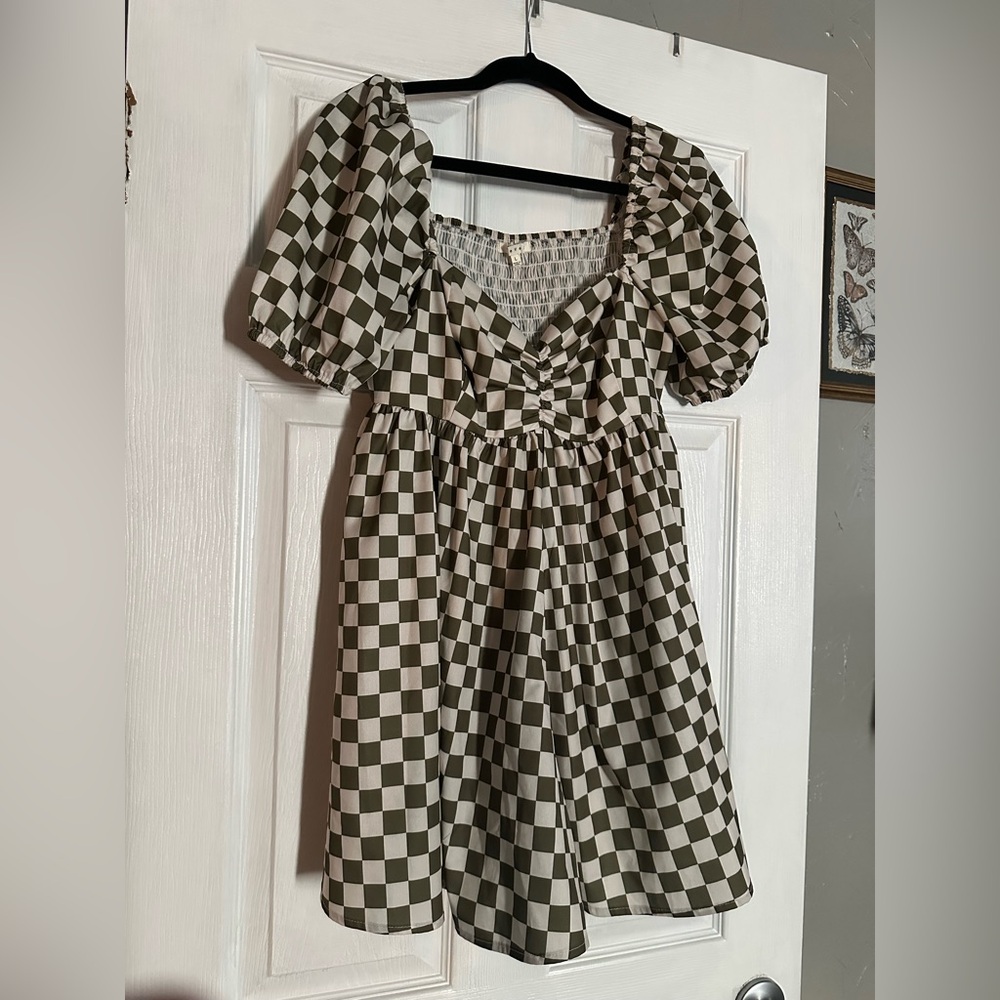 Baevely Smocked Flowy Romper